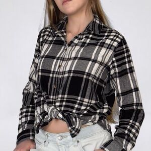 Plaid Flannel Button-down Shirt